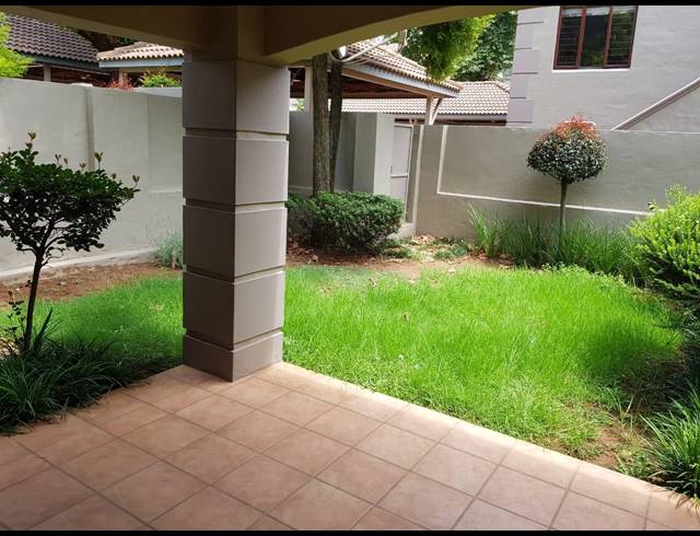 2 BEDROOM APARTMENT TO LET IN MELROSE ESTATE